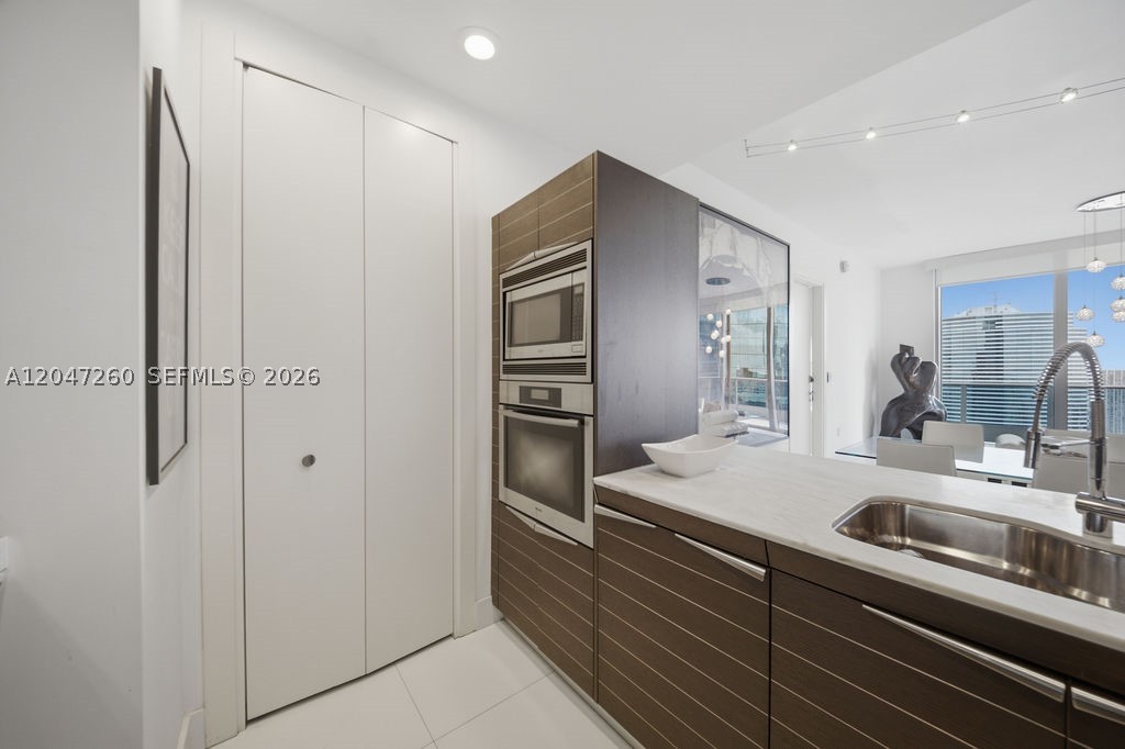 200 Biscayne Boulevard Way 5110 Property Photo 20