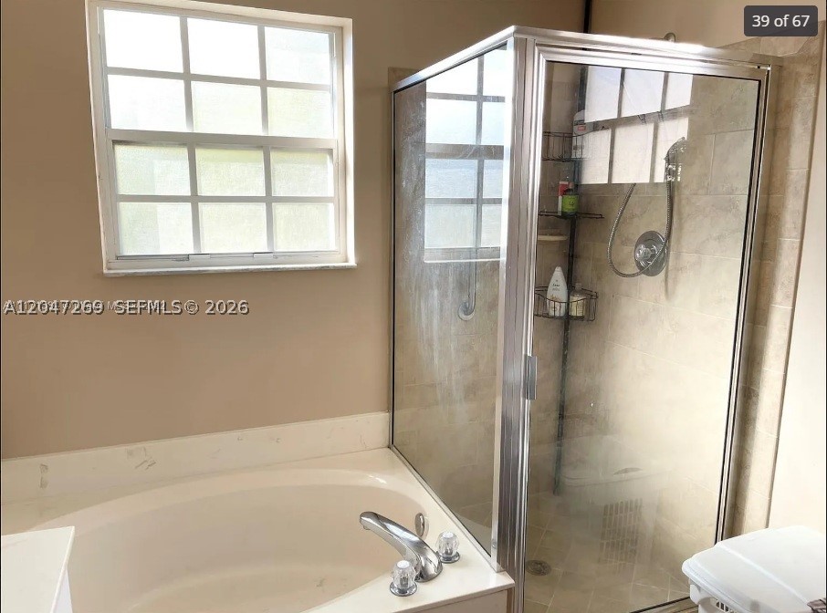 409 Nw 87th Ln Property Photo 14