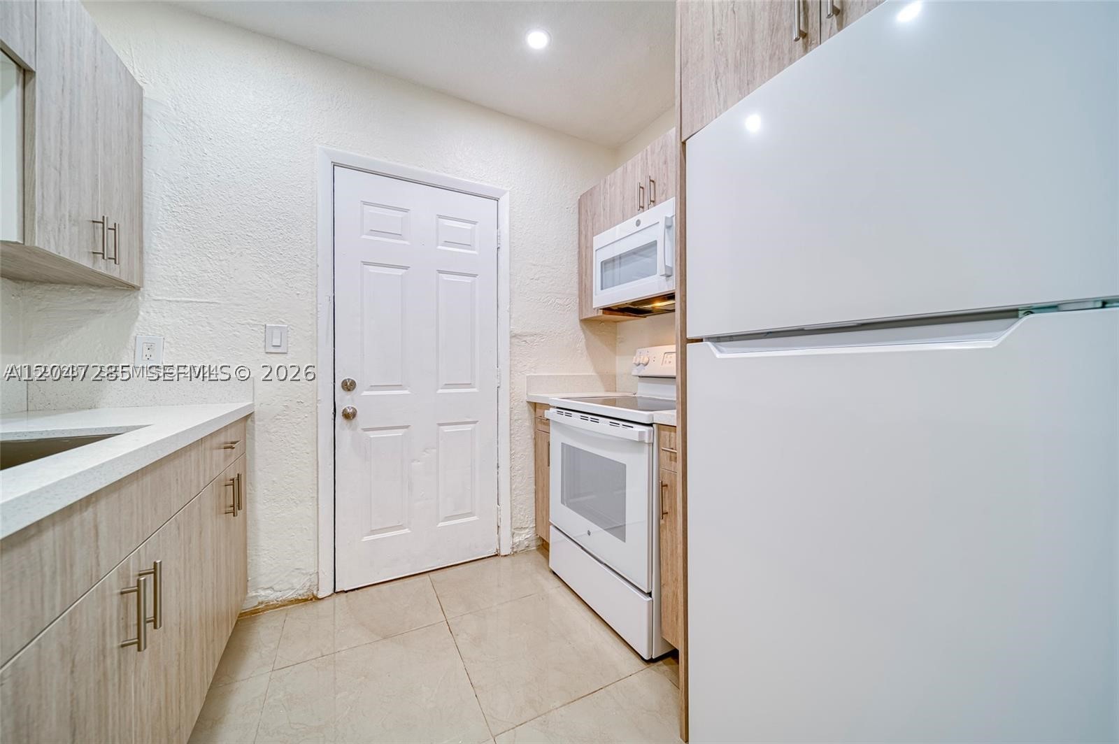1747 Nw 40th St 1747 Property Photo 4