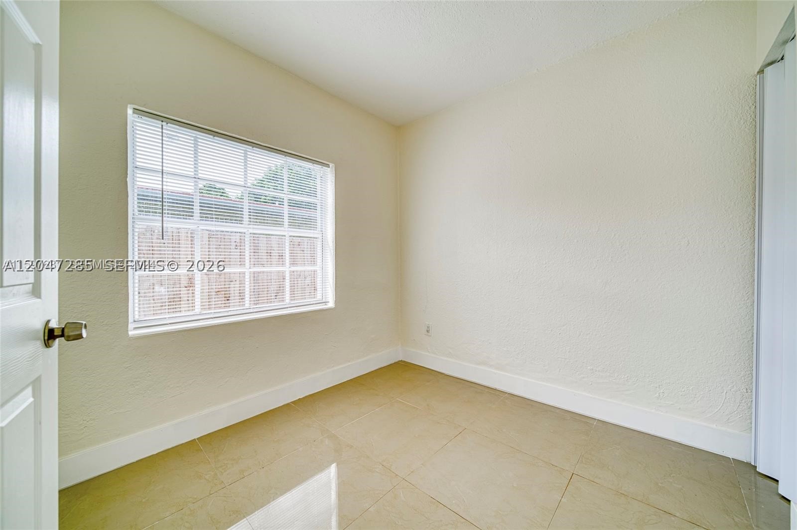 1747 Nw 40th St 1747 Property Photo 10