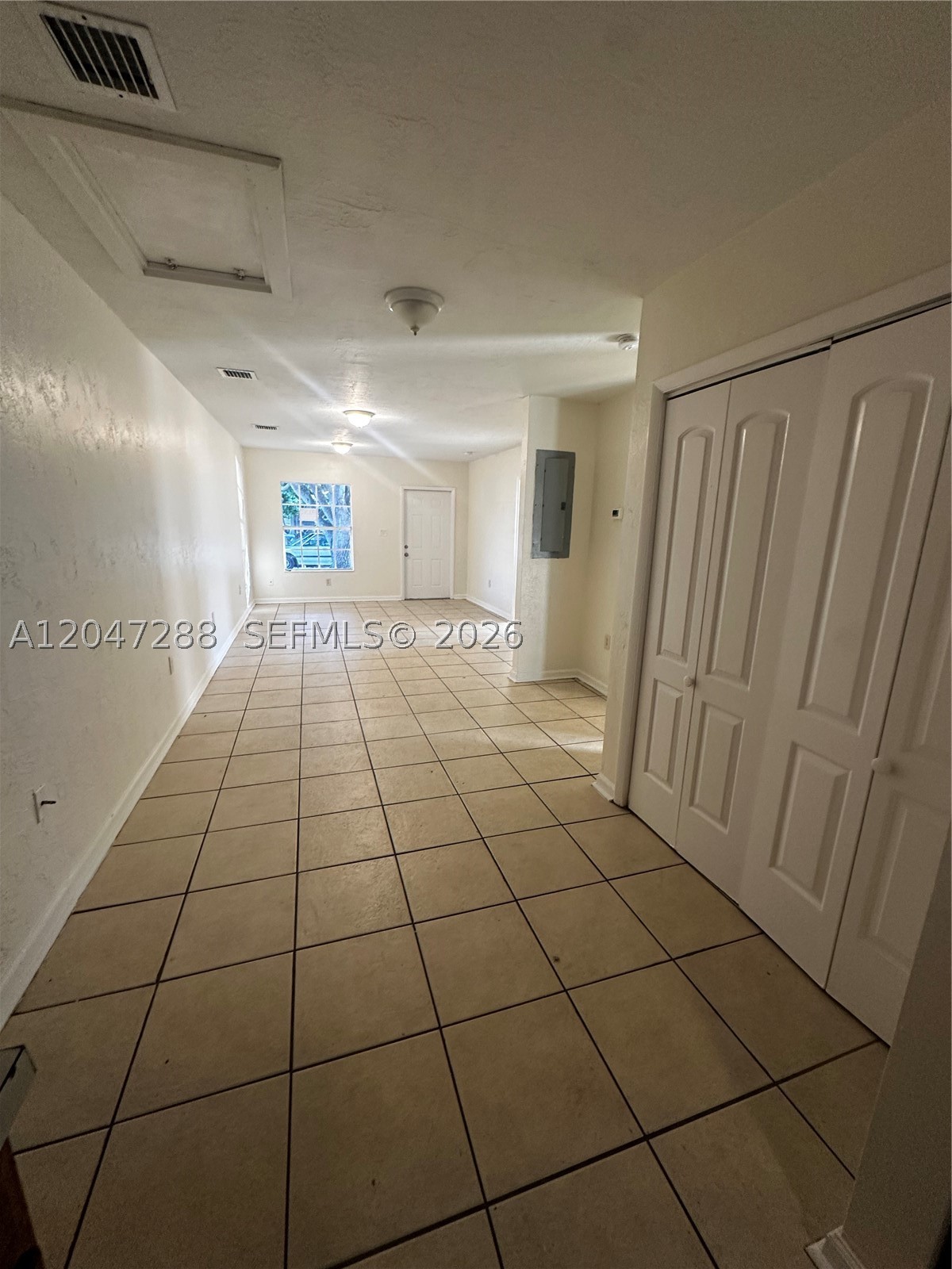 A12047288 Property Photo 11