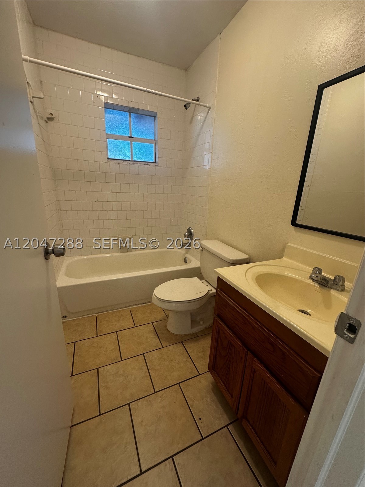 A12047288 Property Photo 17