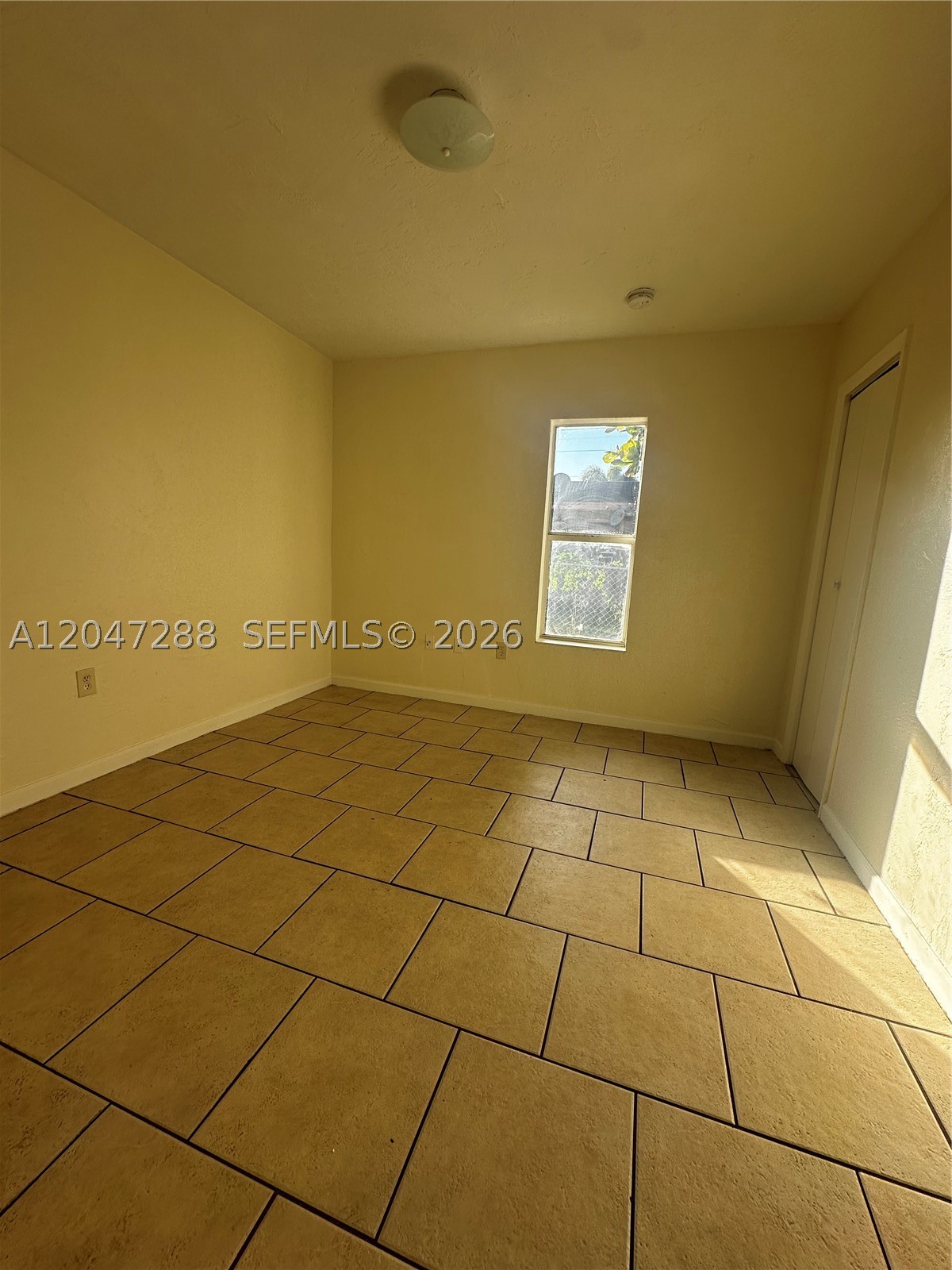 A12047288 Property Photo 20