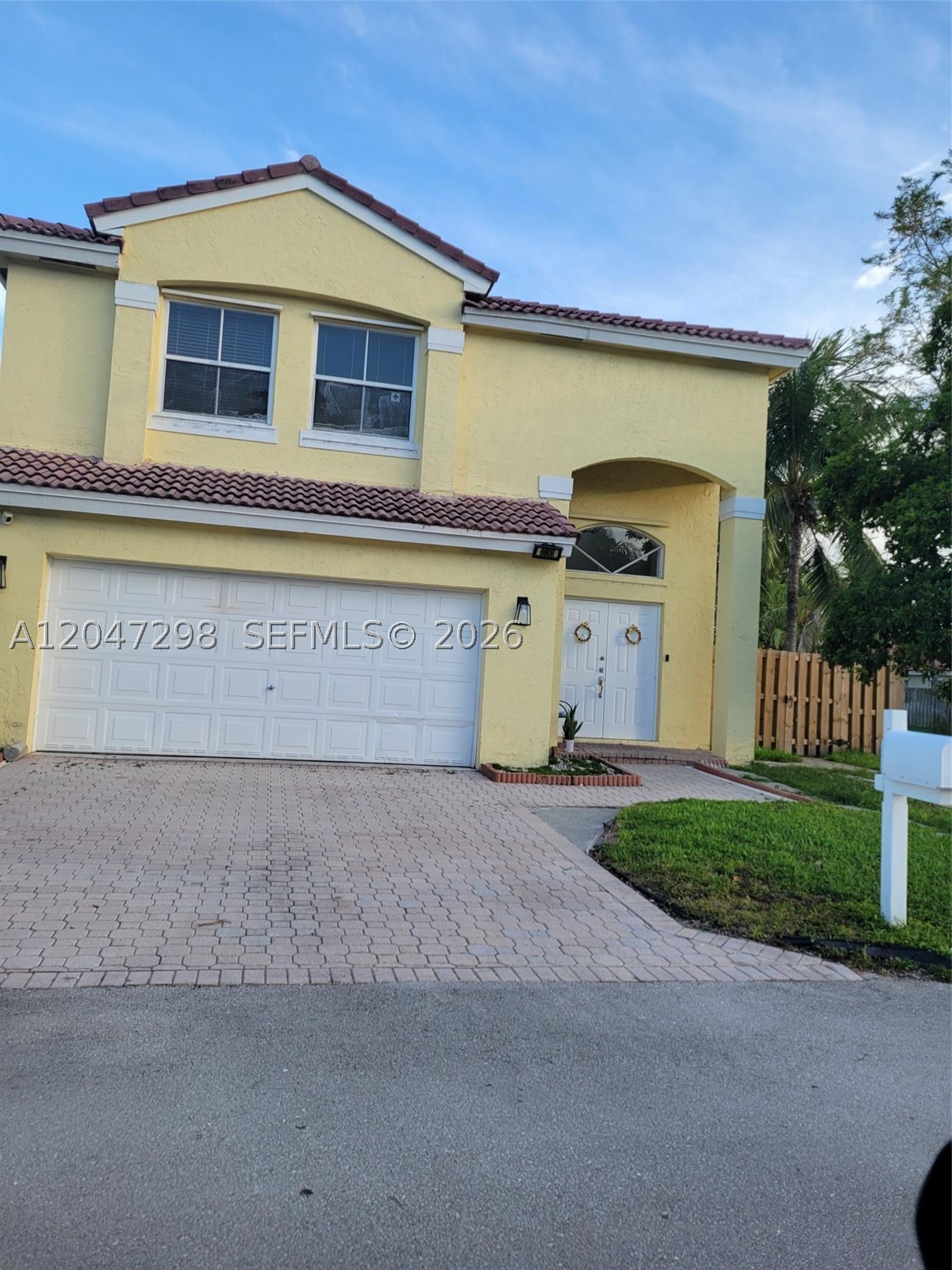 6606 Saltaire Ter Property Photo 1