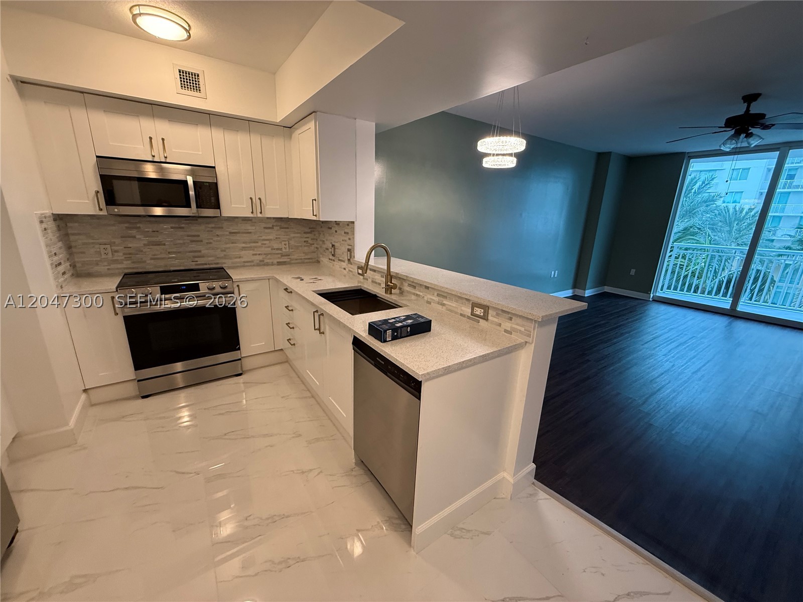 1745 E Hallandale Beach Blvd 304W Property Photo 1
