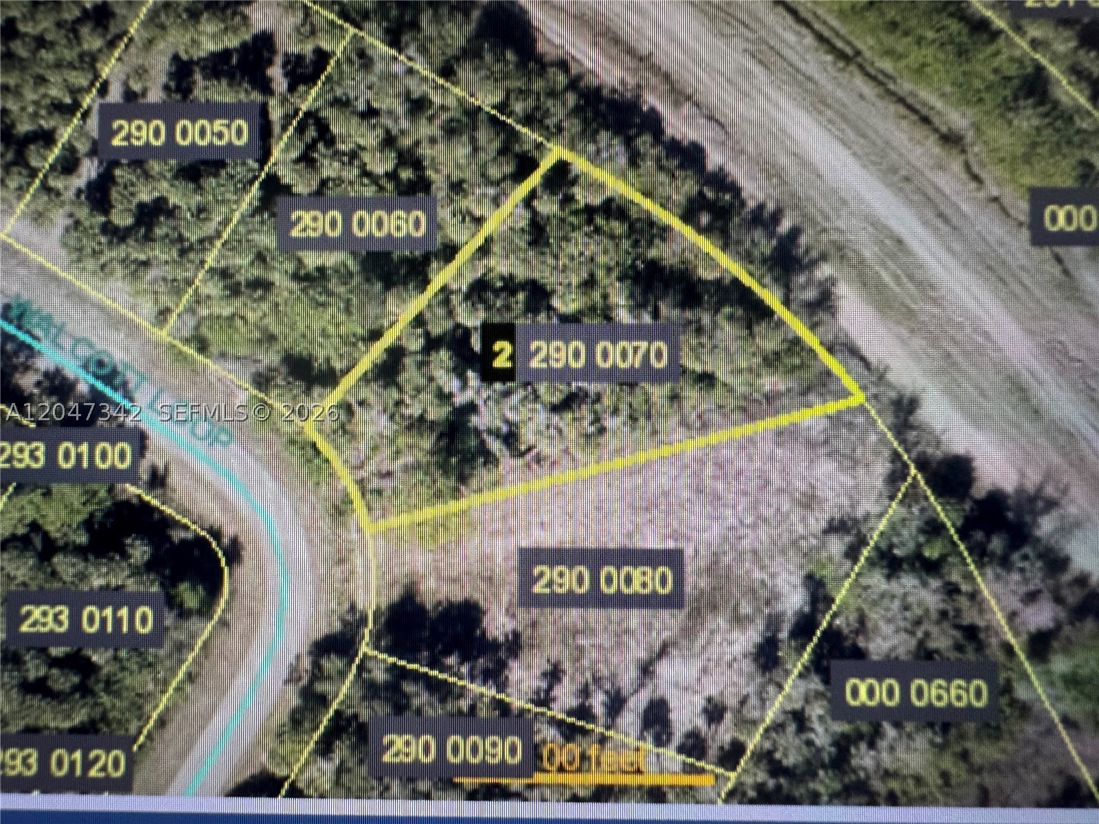 1991 Walcott Loop Property Photo 2