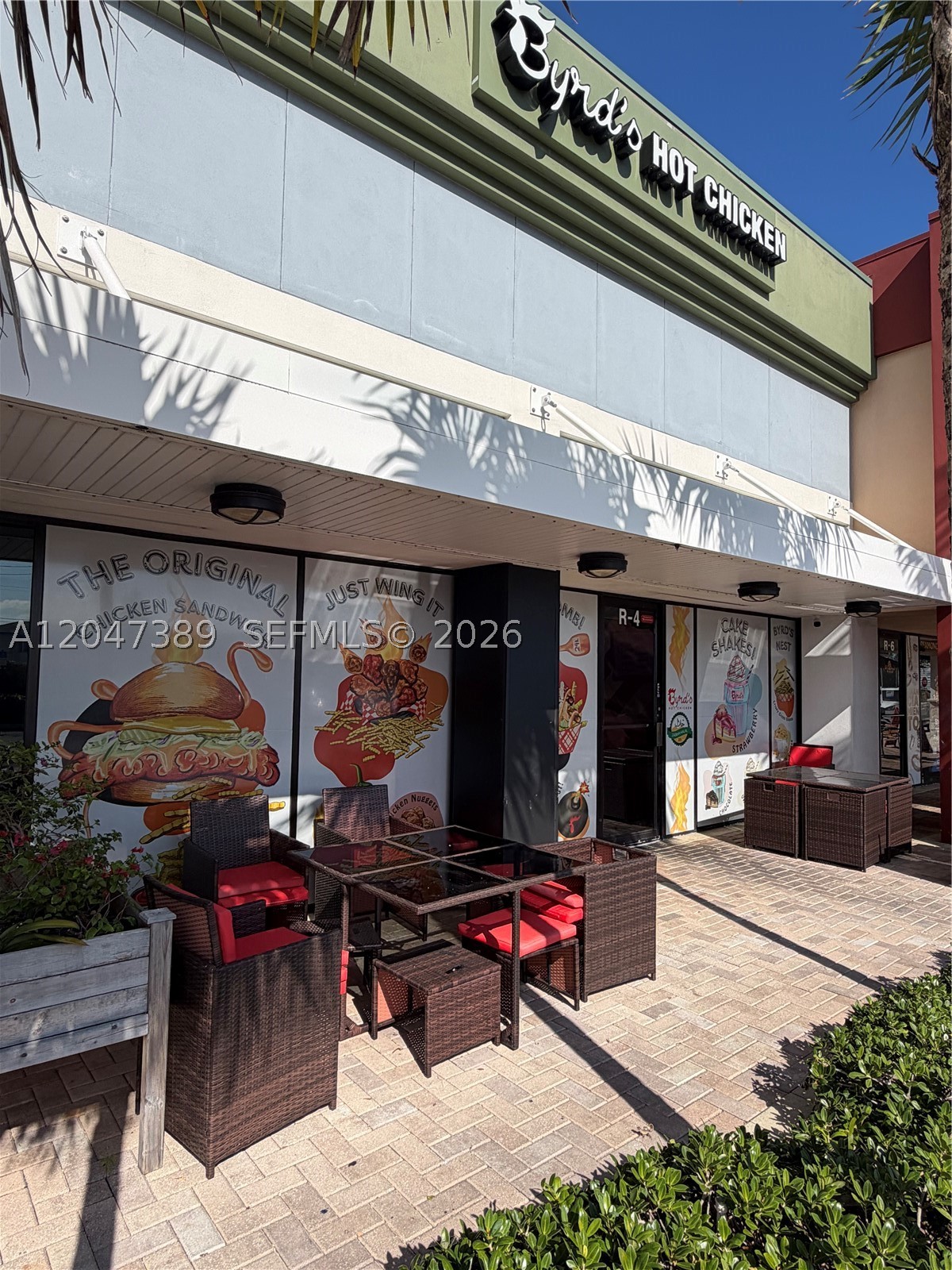 1313 W Boynton Beach Blvd Property Photo 1
