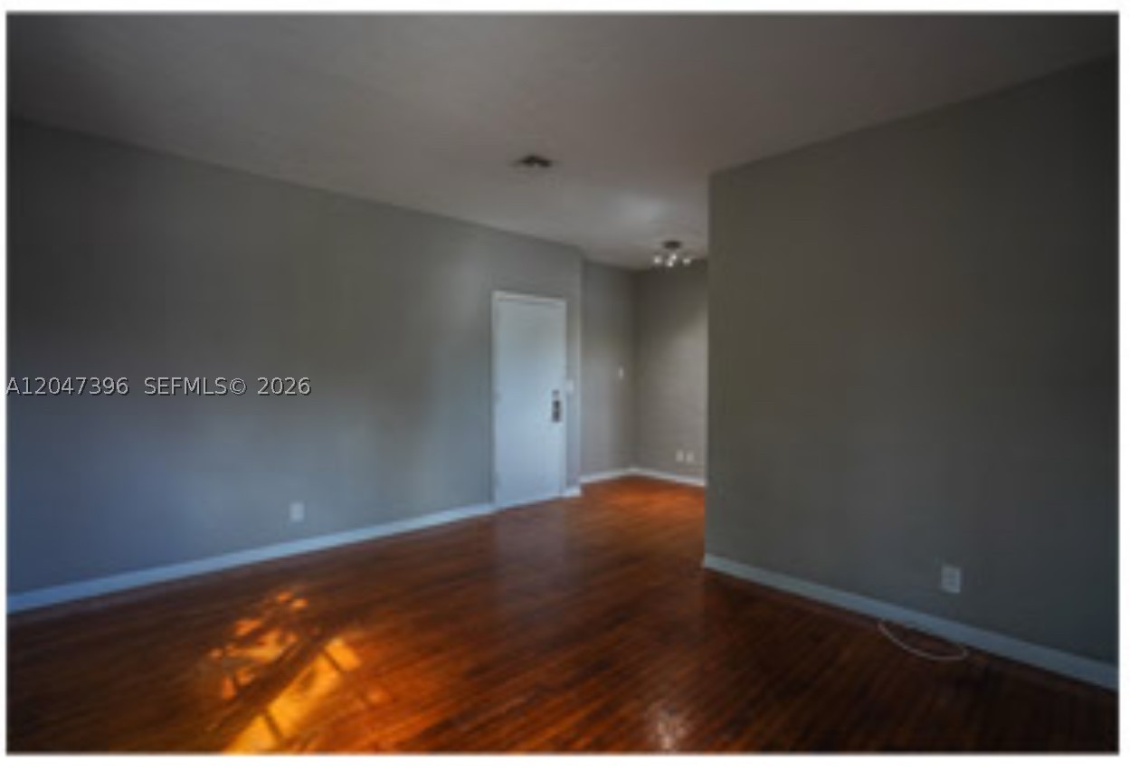 715 Michigan Ave 7 Property Photo 6