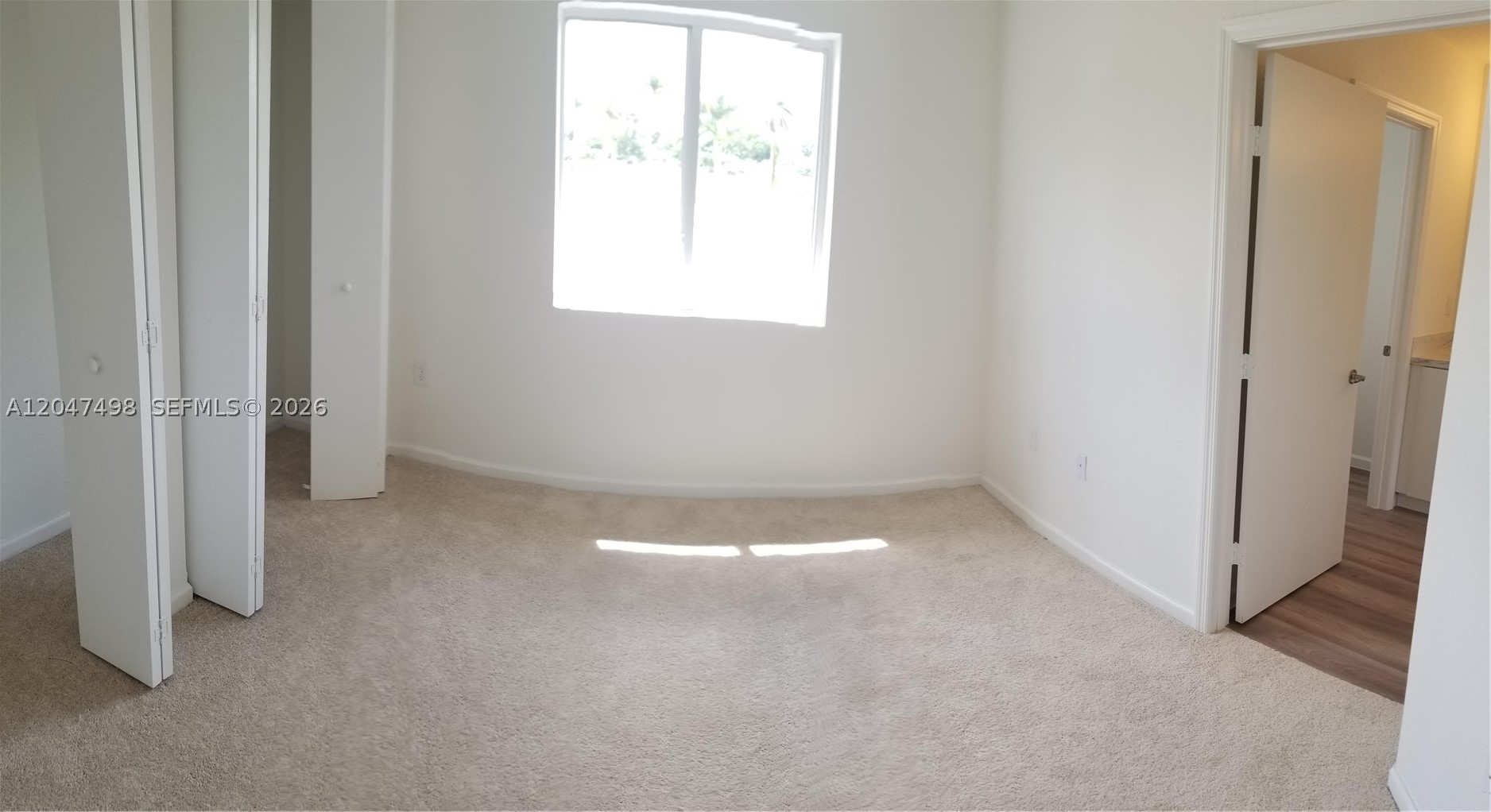 210 Sw 3rd Ct Property Photo 8