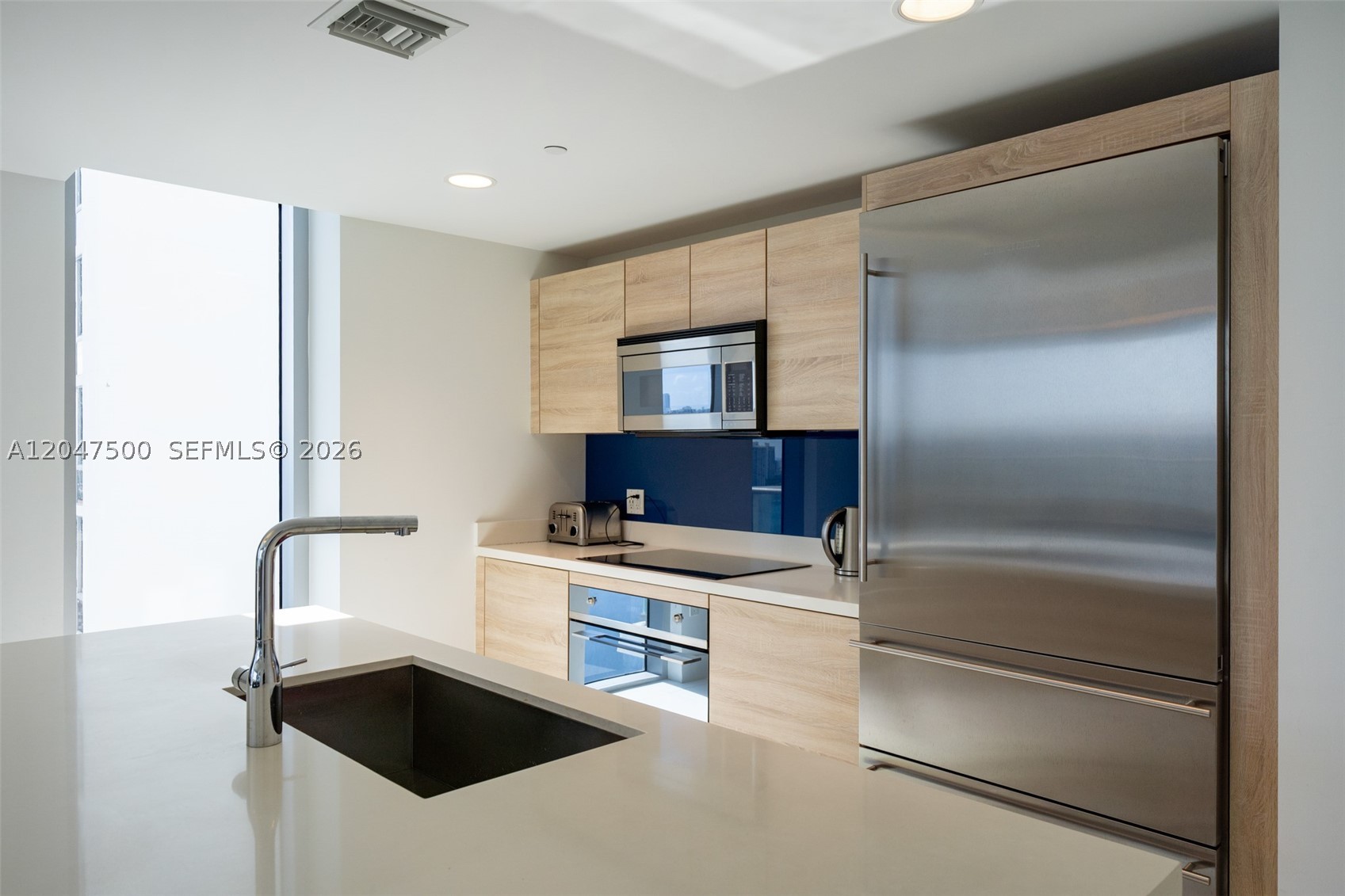 16385 Biscayne Blvd 2707 Property Photo 15