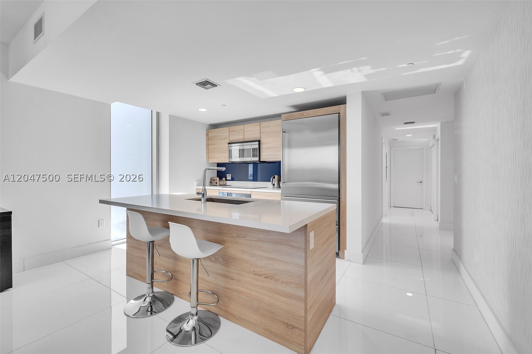 16385 Biscayne Blvd 2707 Property Photo 16