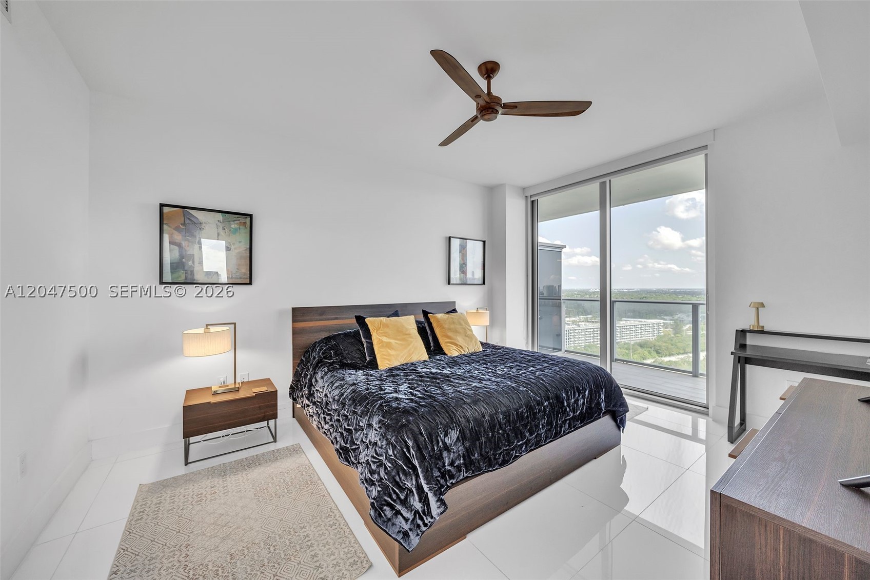 16385 Biscayne Blvd 2707 Property Photo 27