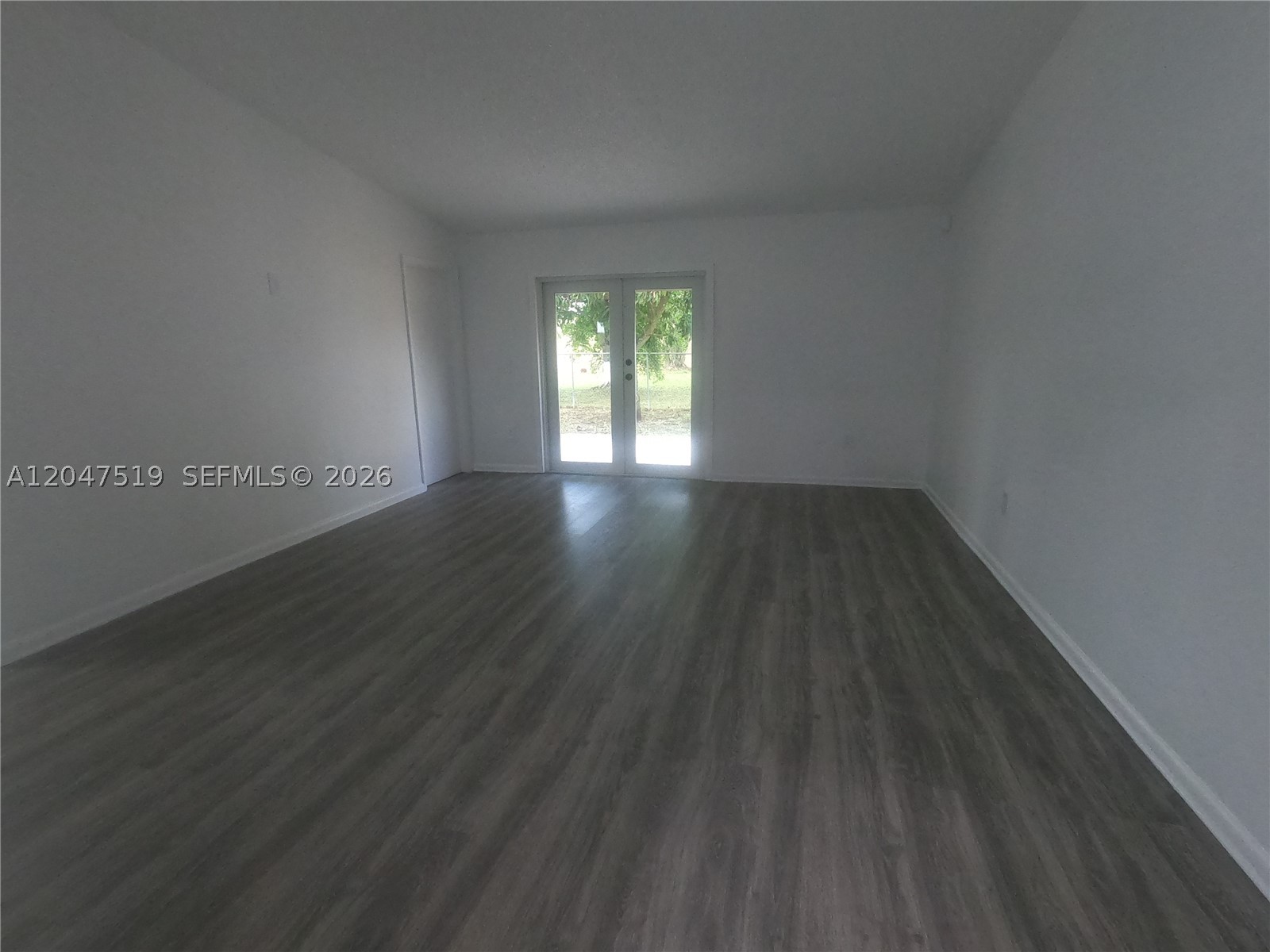 3060 Nw 204th Ln Property Photo 4