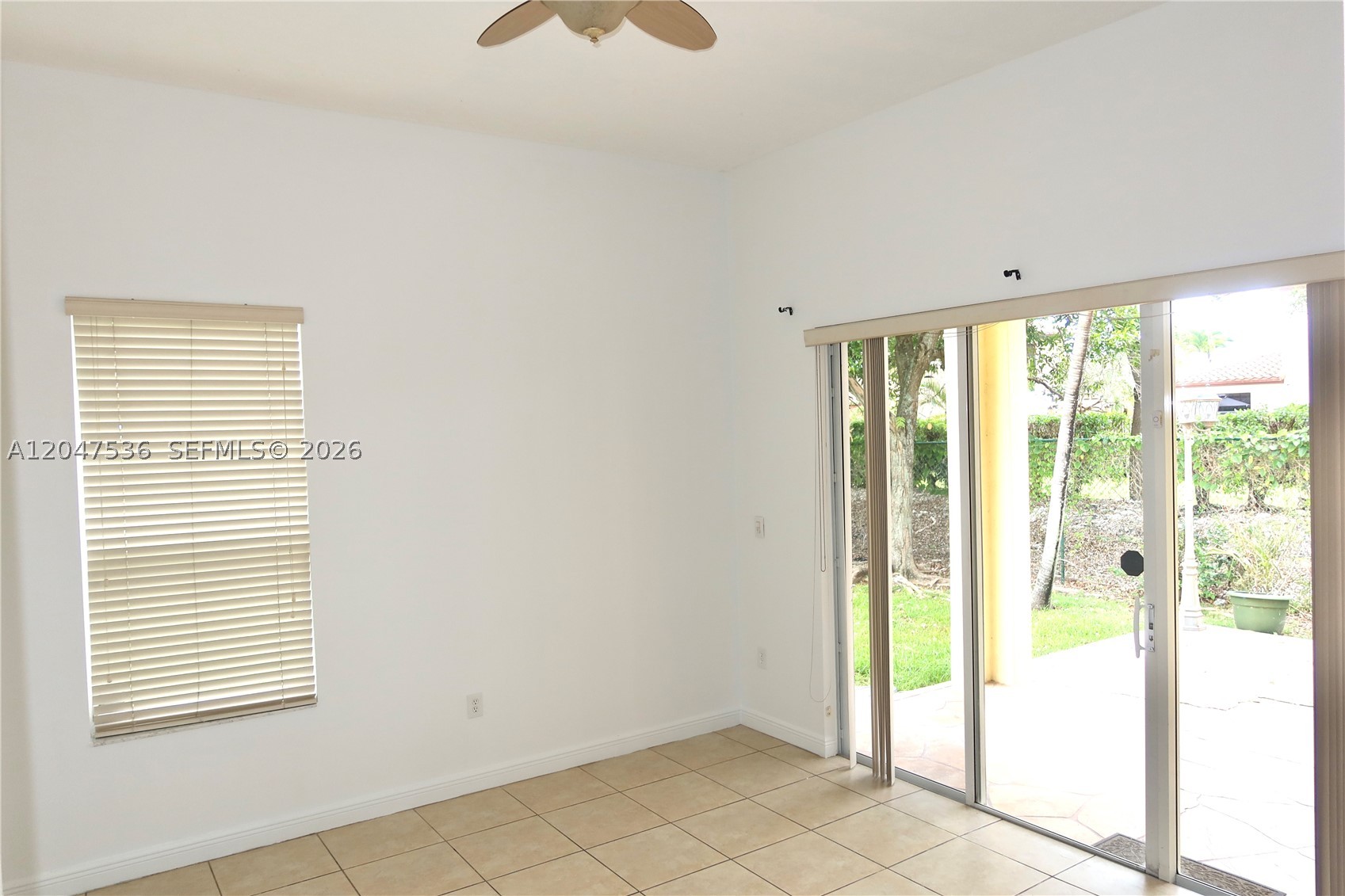 3488 Ne 1st St 3488 Property Photo 4