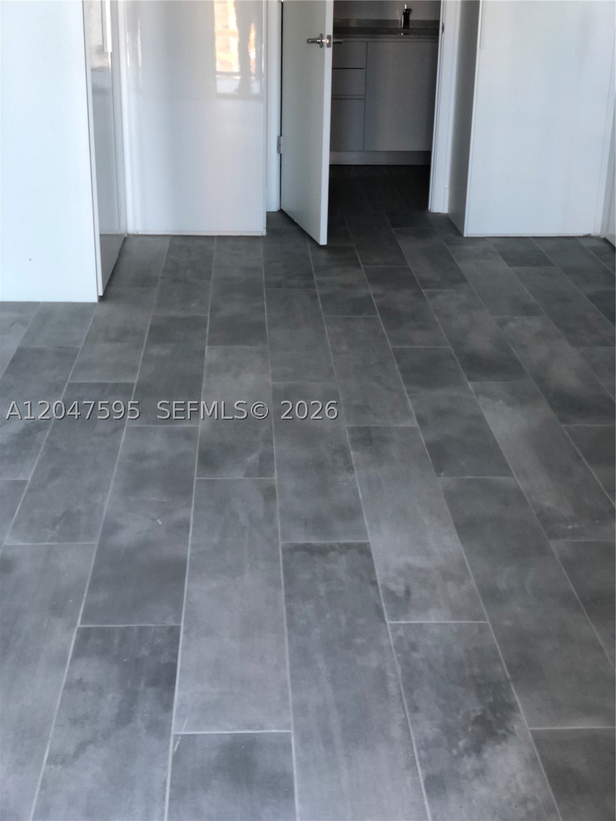 1010 Brickell Ave 3709 Property Photo 11