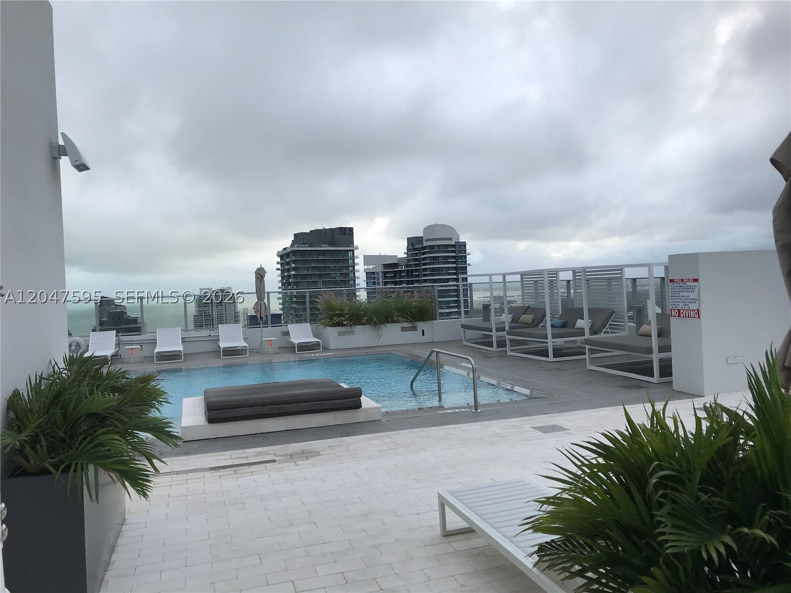 1010 Brickell Ave 3709 Property Photo 14
