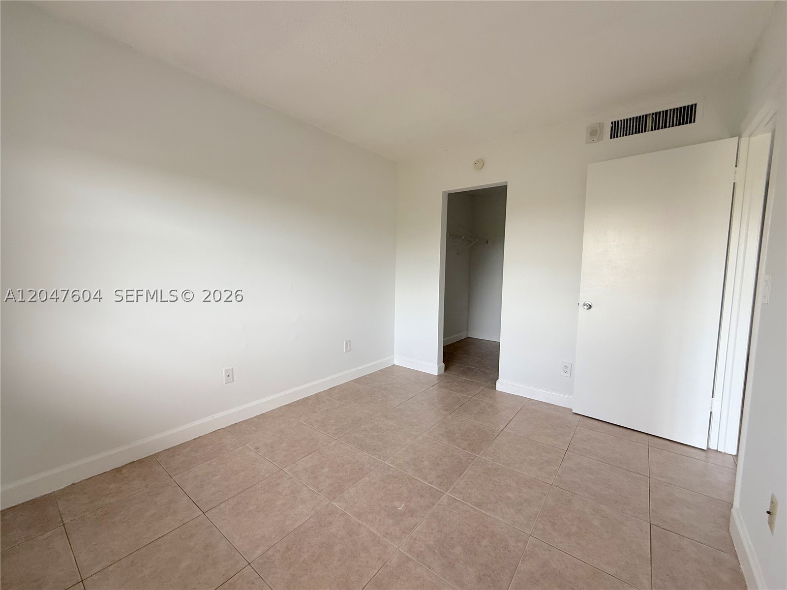 8260 Sw 210th St 315 Property Photo 11