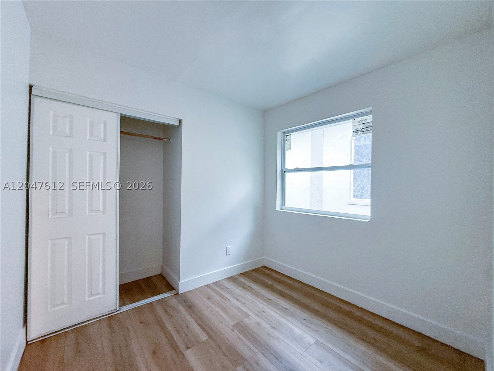 2 SW 6th Ave 4 Property Photo 1