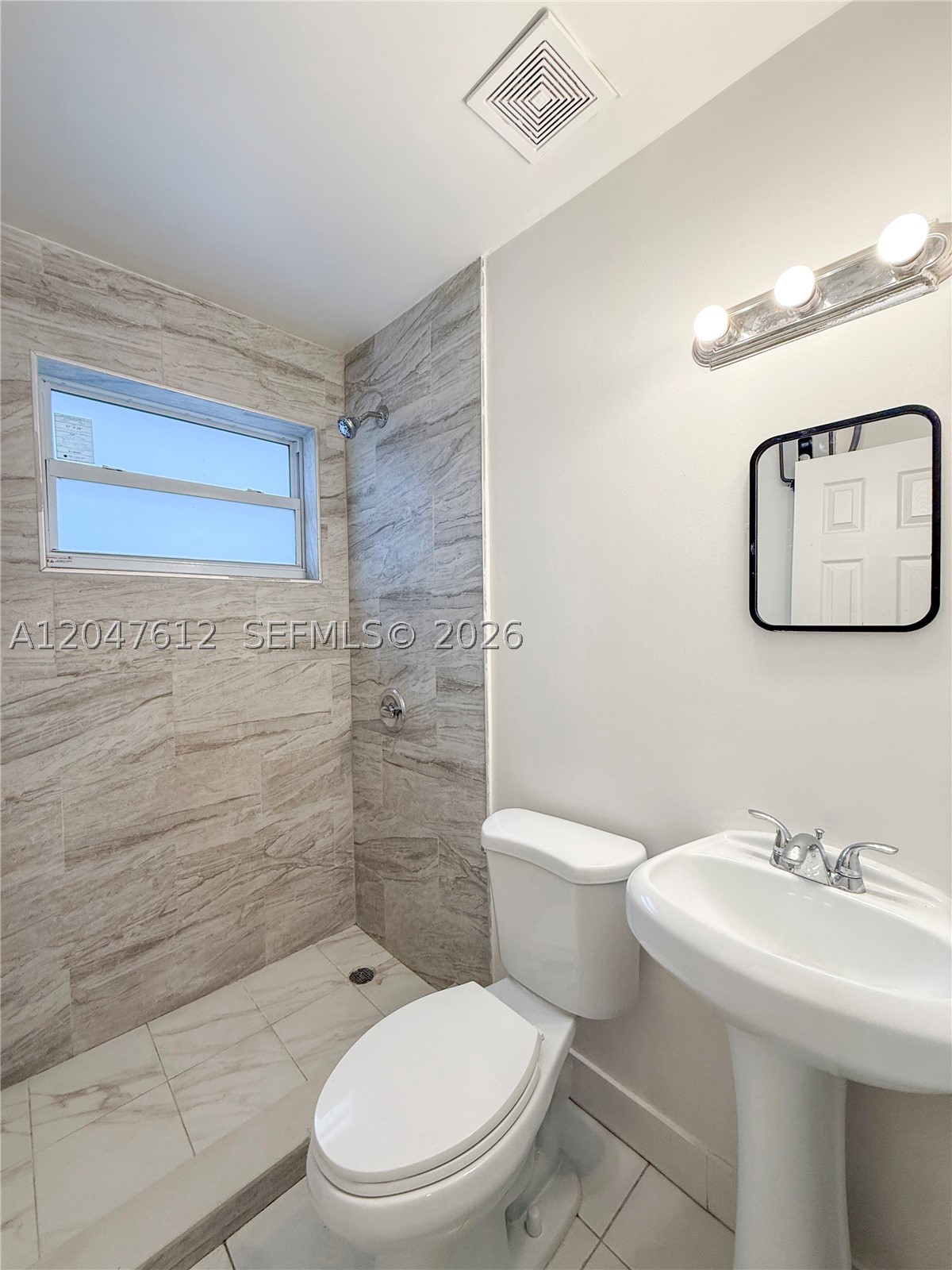 2 Sw 6th Ave 4 Property Photo 4