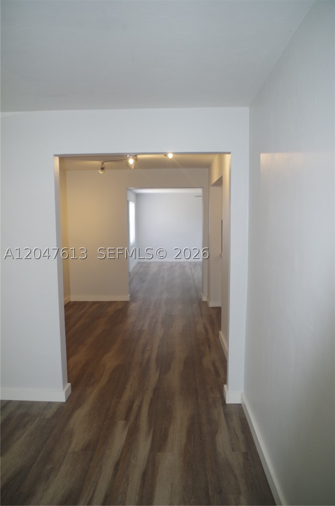 5465 N Andrews Ave Property Photo 19