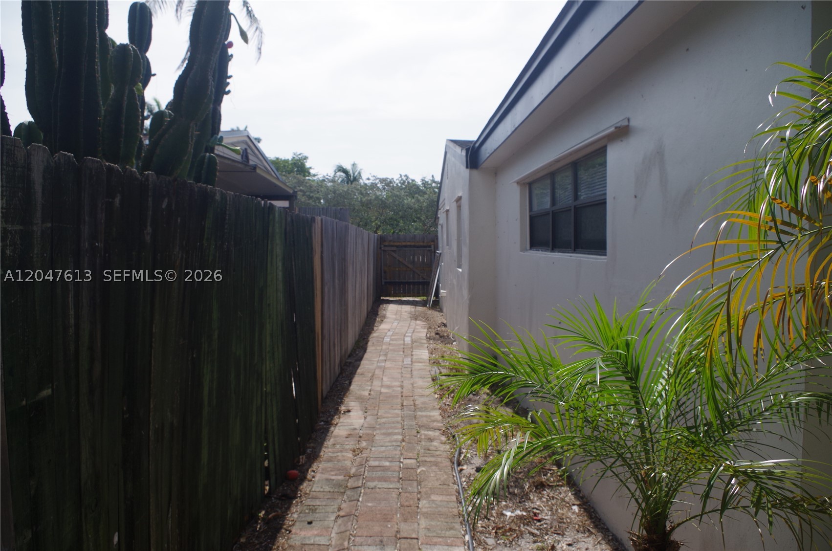 5465 N Andrews Ave Property Photo 26