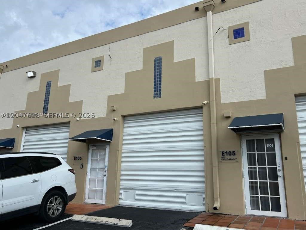 10431 Nw 28th St E106 Property Photo 2