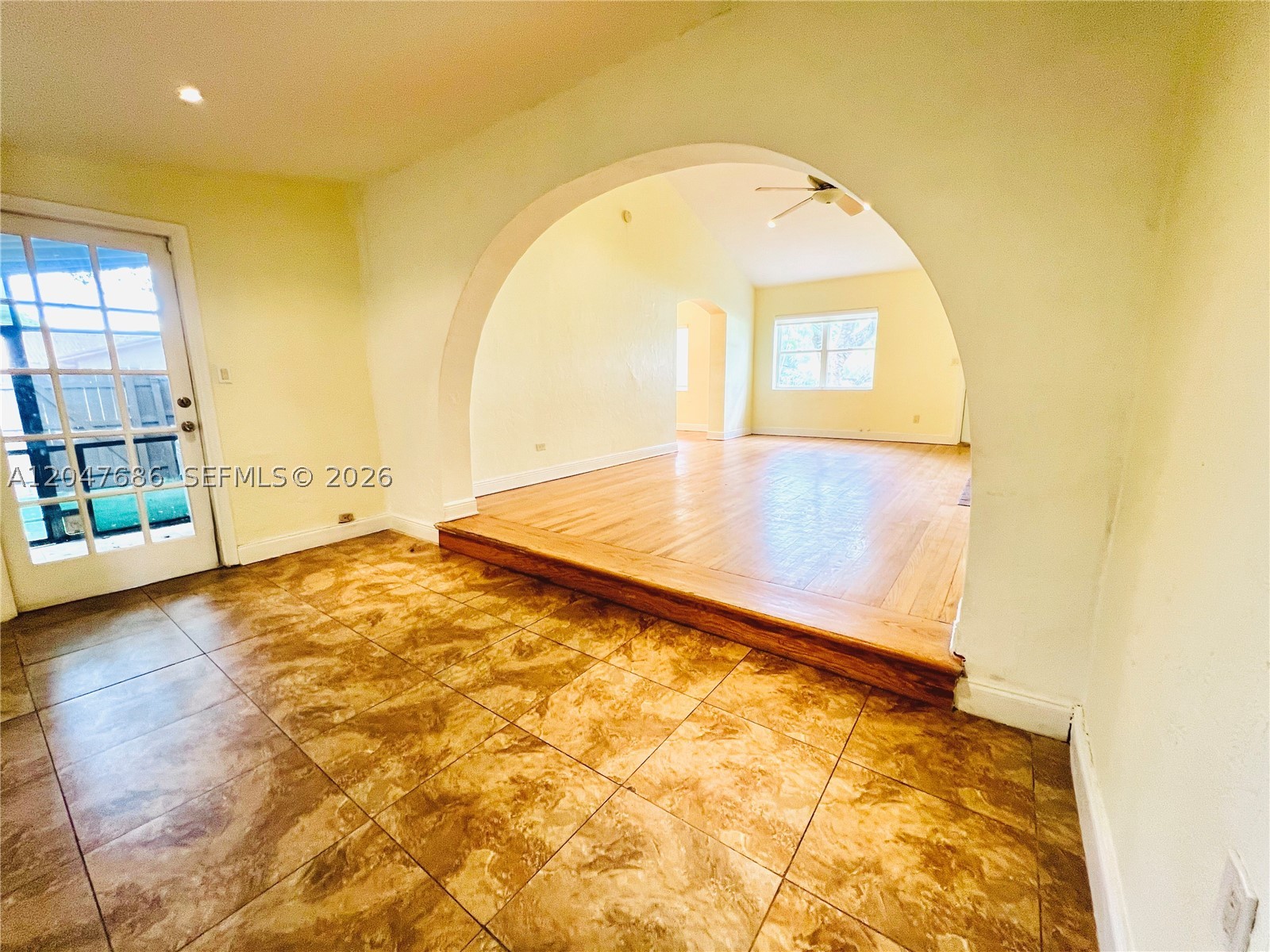 410 Pinecrest Dr 1 Property Photo 18