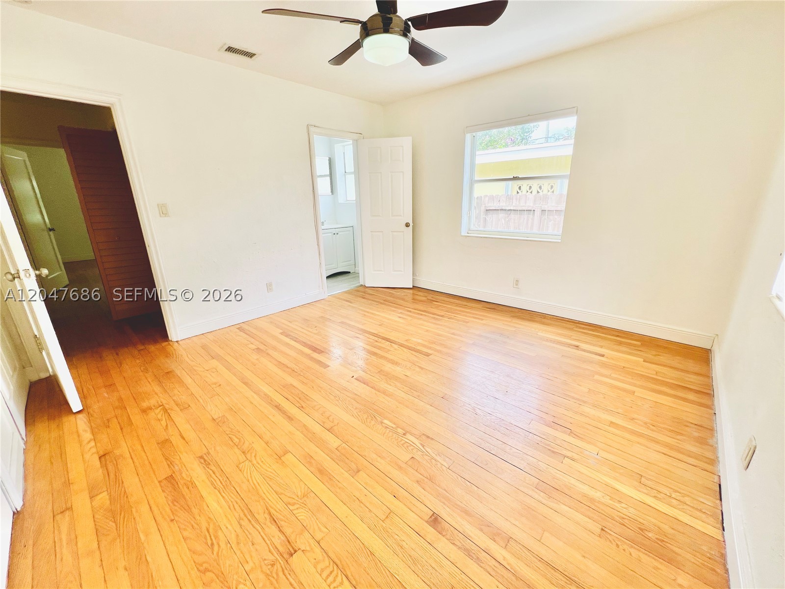 410 Pinecrest Dr 1 Property Photo 26