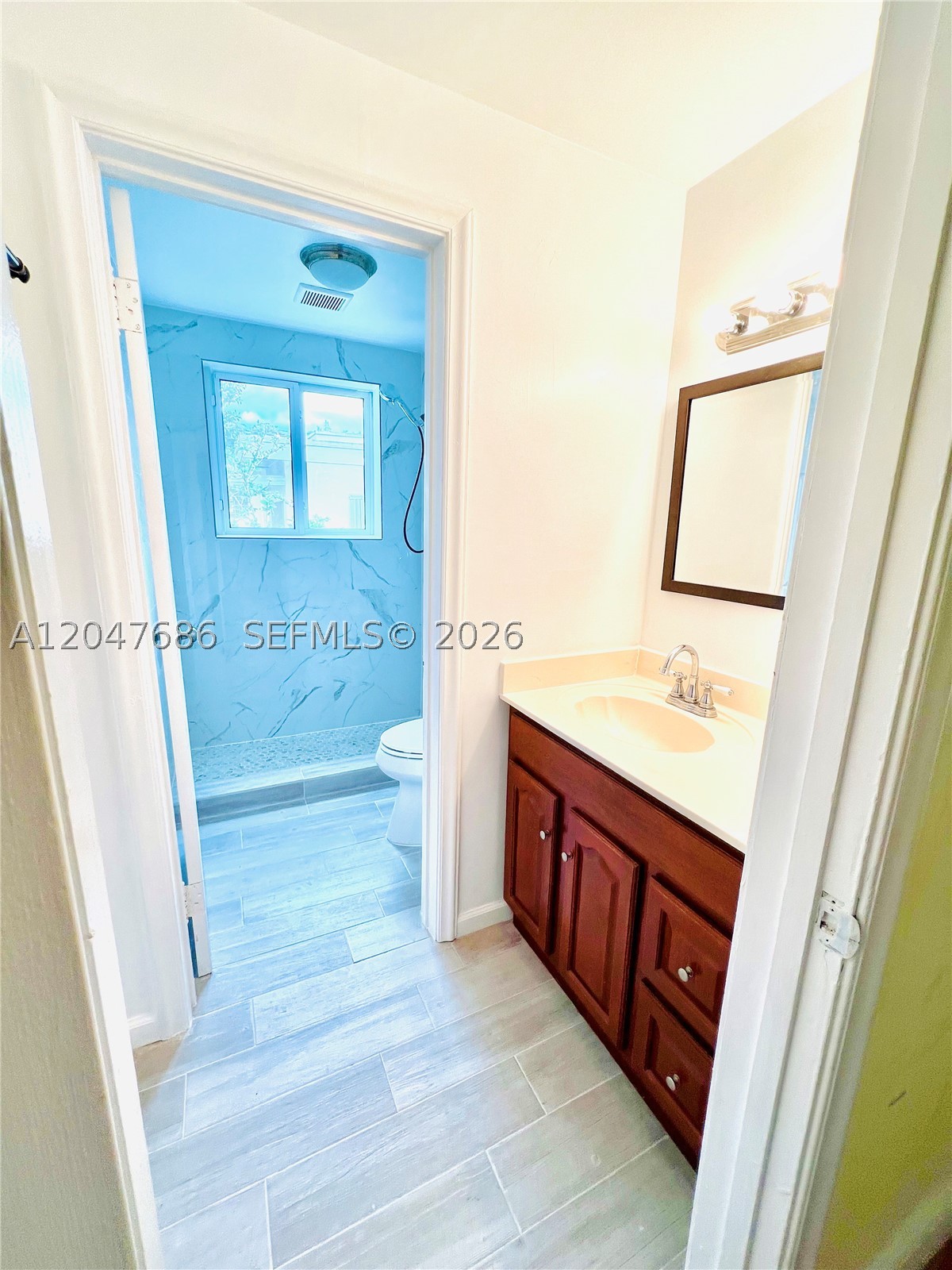 410 Pinecrest Dr 1 Property Photo 28
