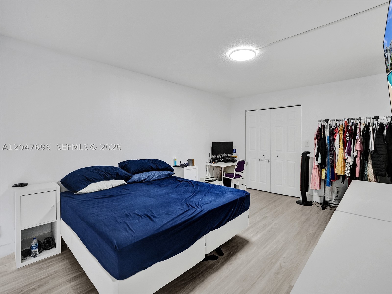 800 Parkview Dr 131 Property Photo 18