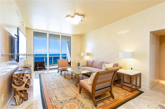 16001 Collins Ave 1106 Property Photo 4