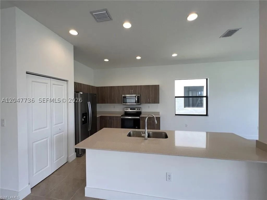 5645 Cerva Lane 5645 Property Photo 4