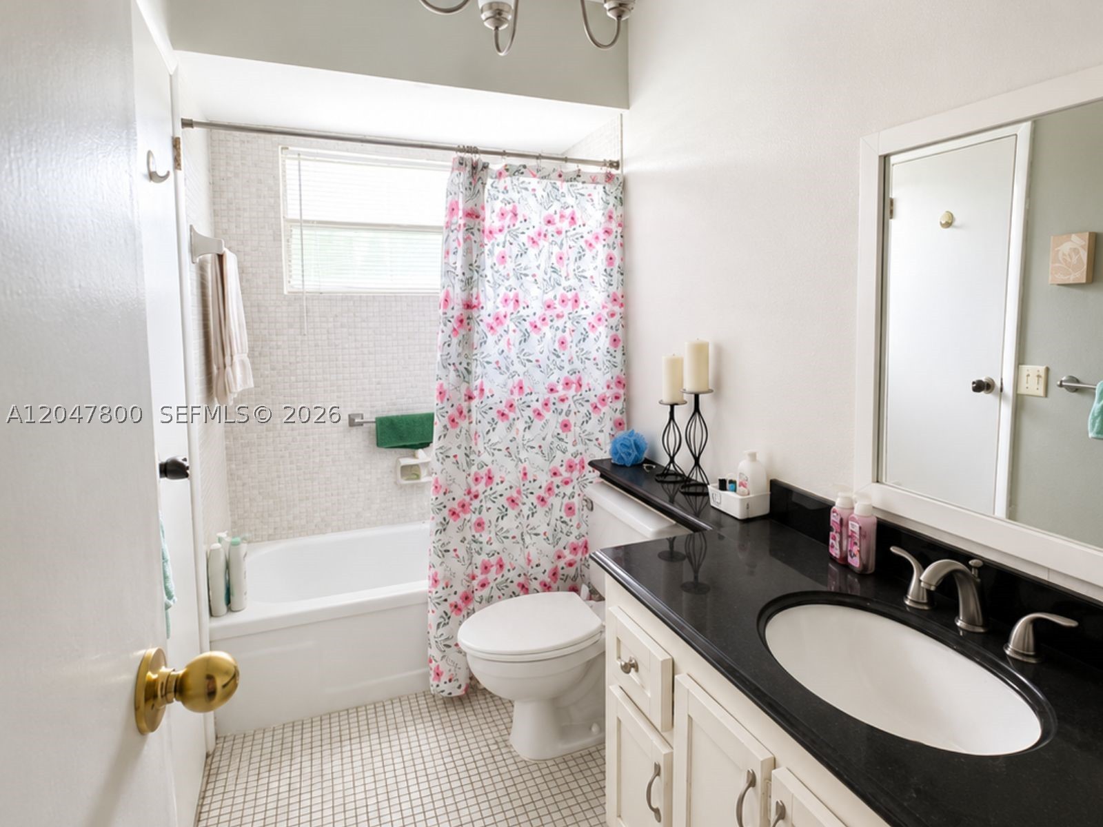 4700 Nw 35th St 411 Property Photo 8