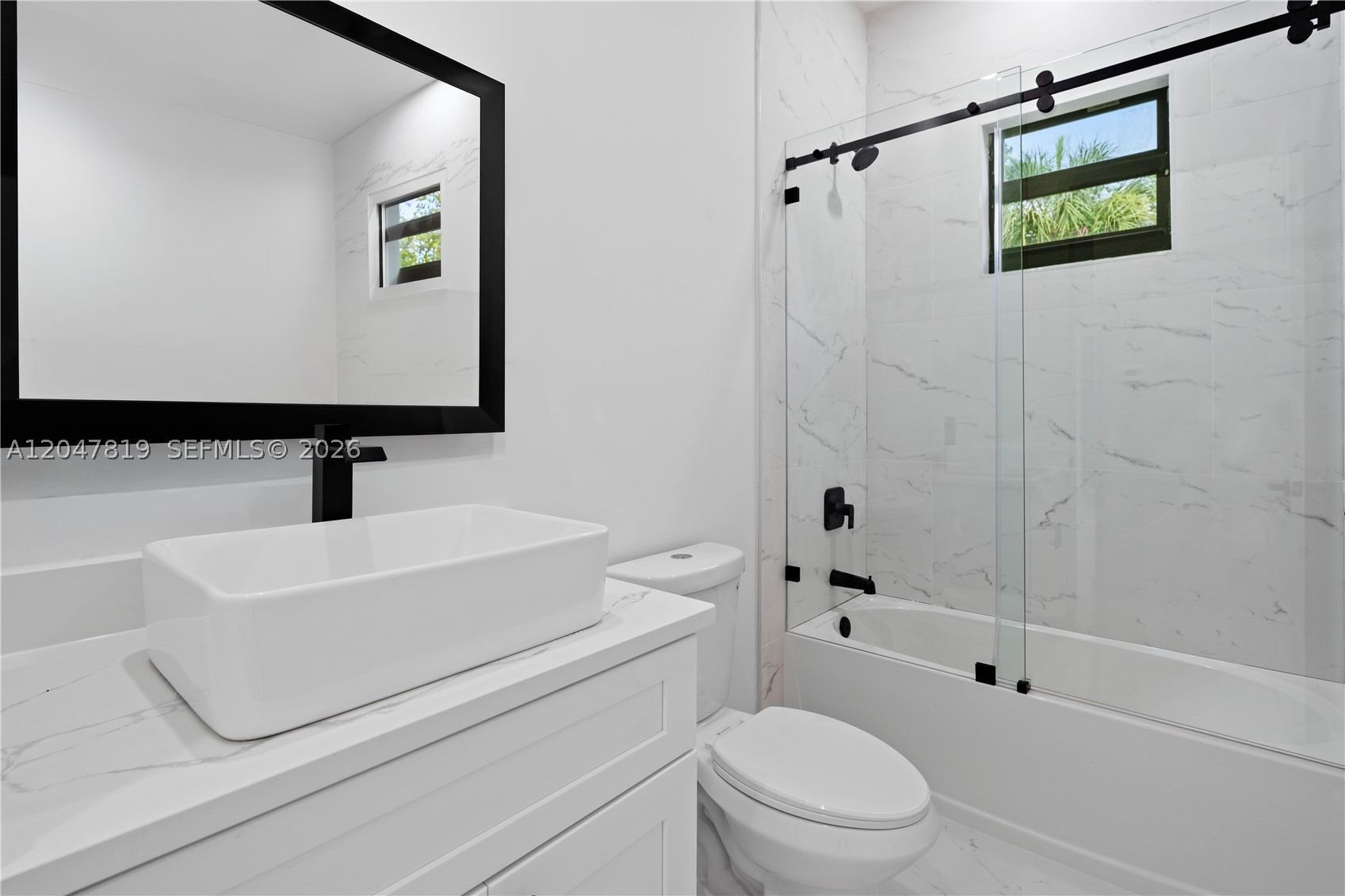 12086 Chamberlain Blvd Property Photo 28