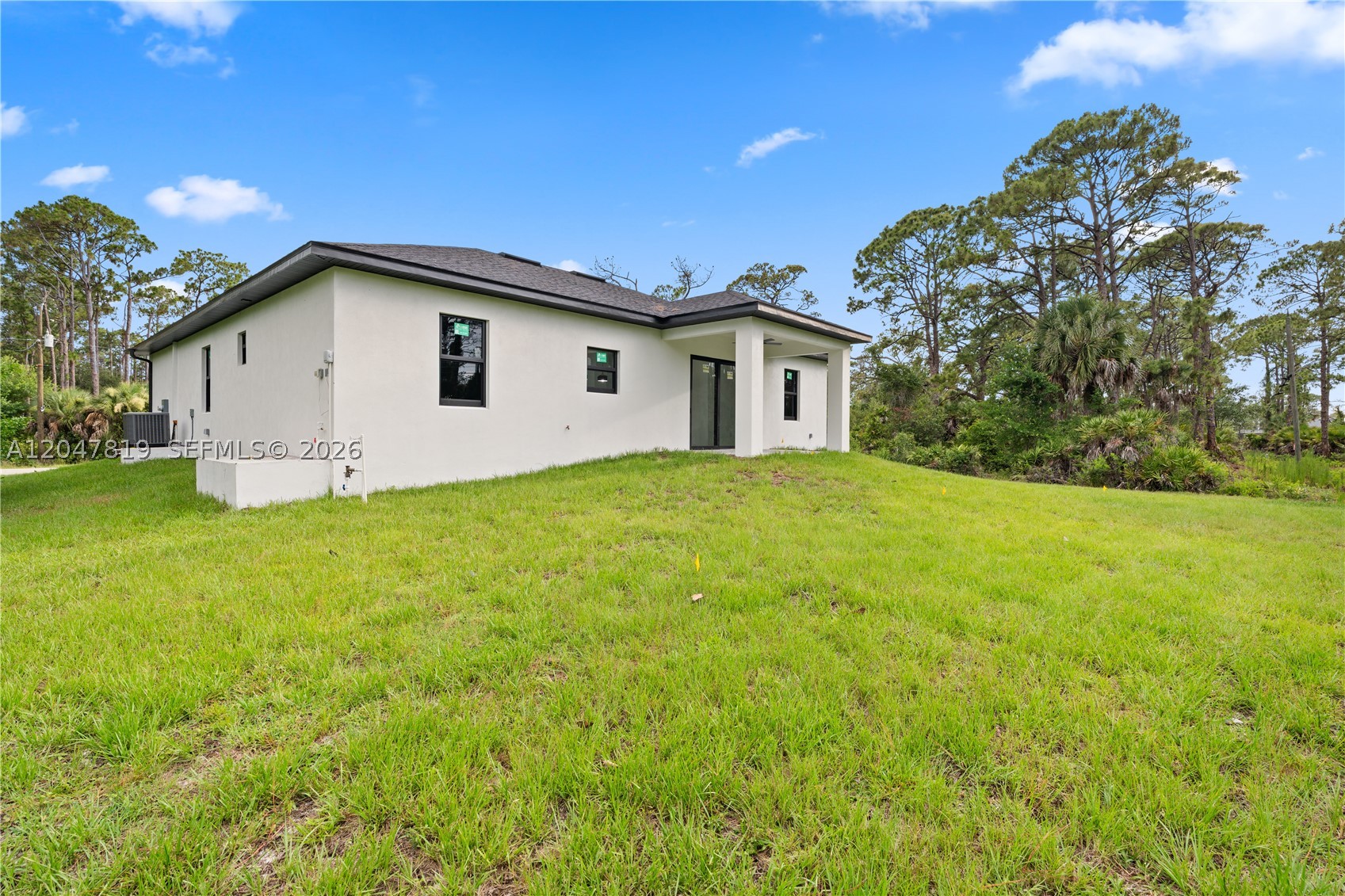 12086 Chamberlain Blvd Property Photo 33