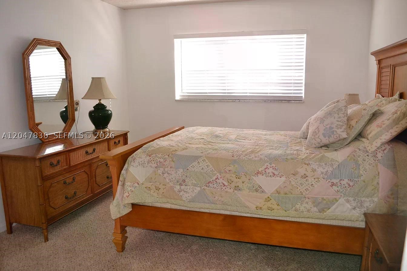 9855 Sandalfoot Blvd 308 Property Photo 12
