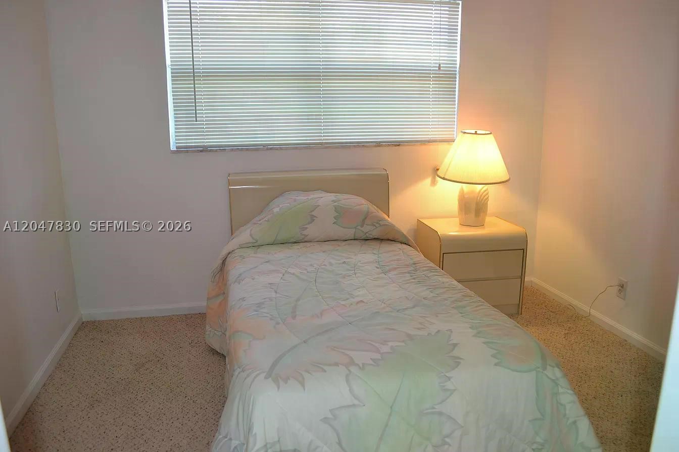 9855 Sandalfoot Blvd 308 Property Photo 18