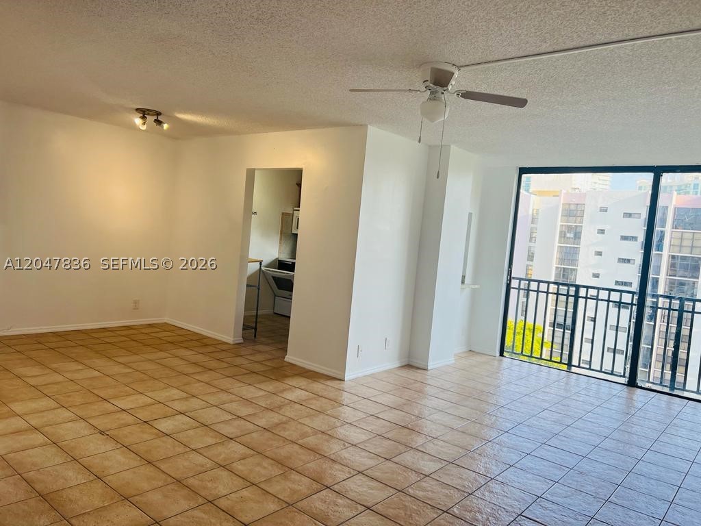 17011 N Bay Rd 816 Property Photo 6