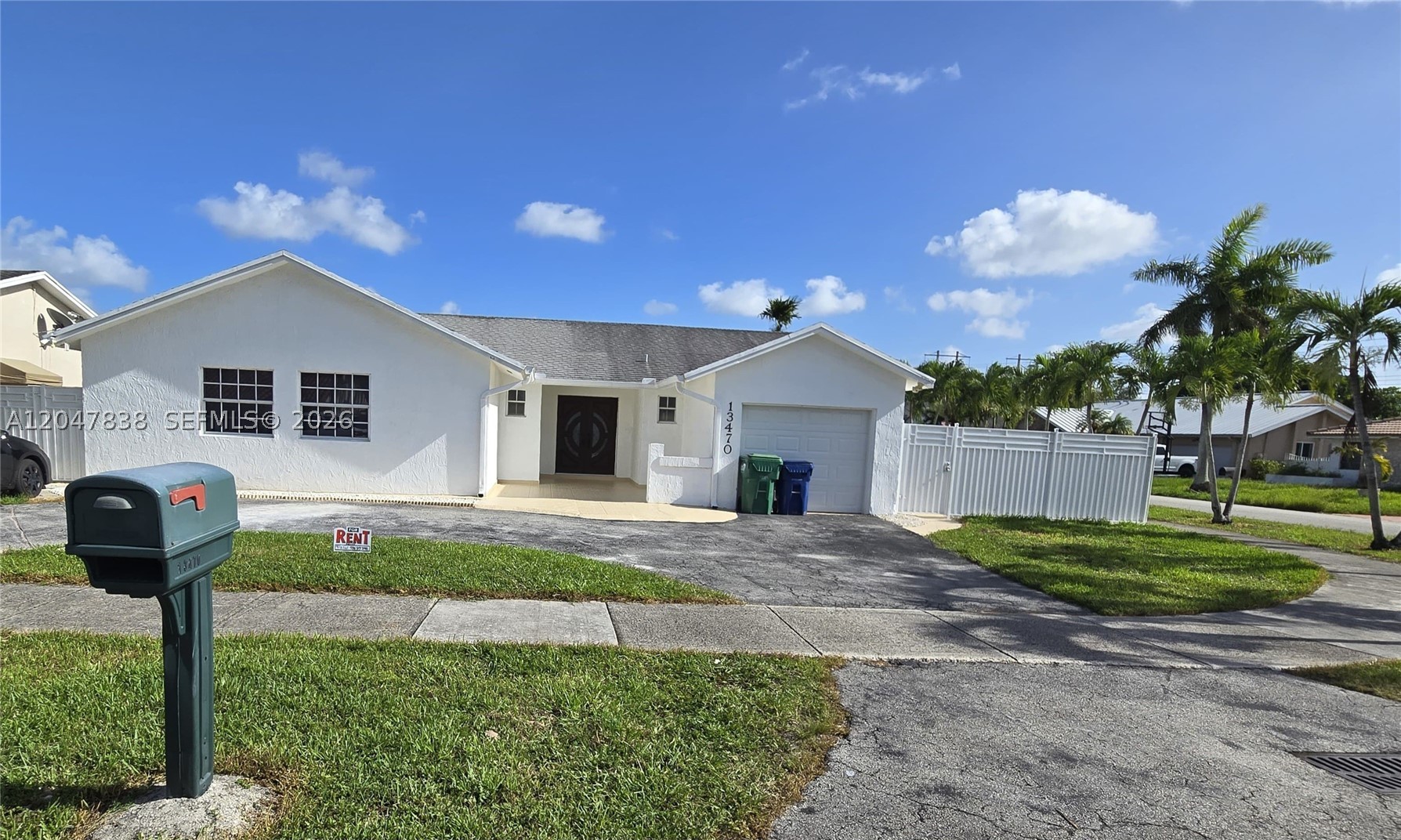 13470 Sw 24th St Property Photo 1