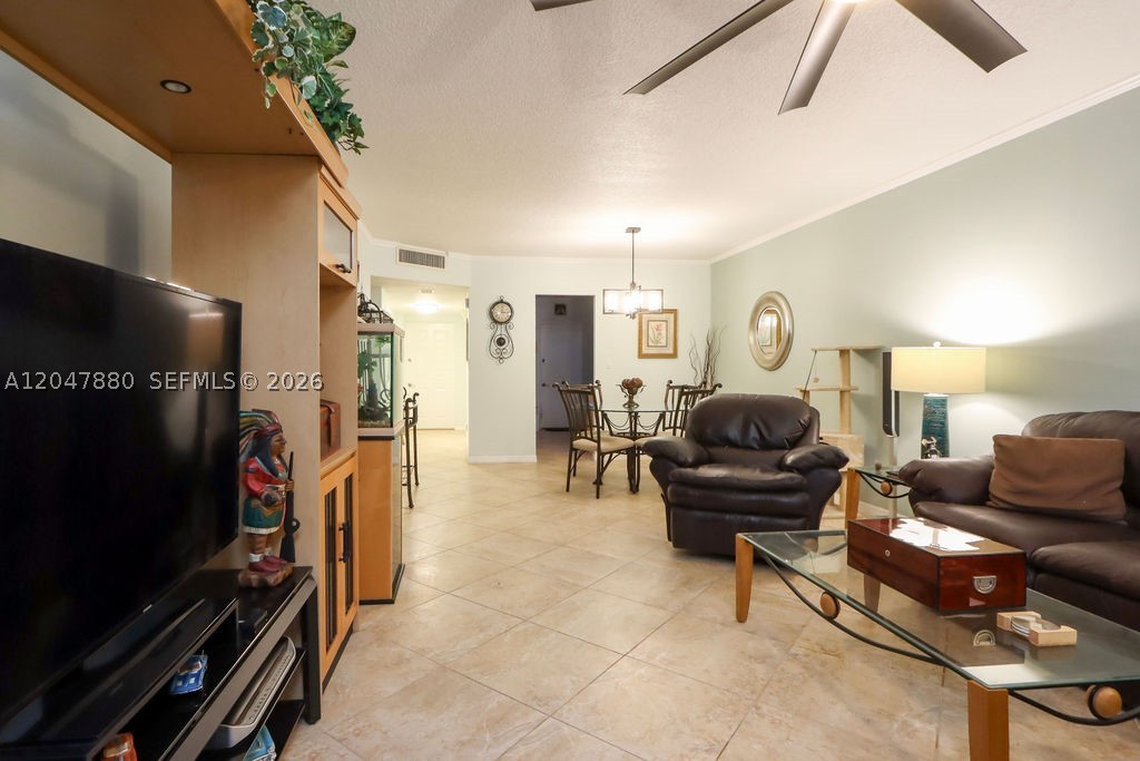 3575 Broken Woods Dr 303 Property Photo 4