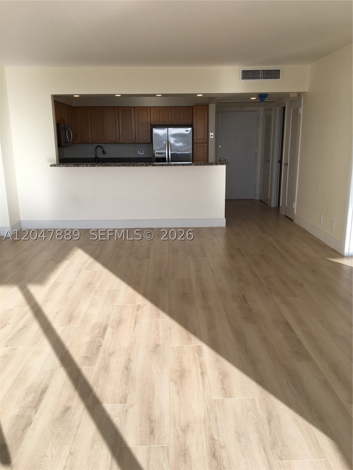 5700 Collins Ave 6j Property Photo 14