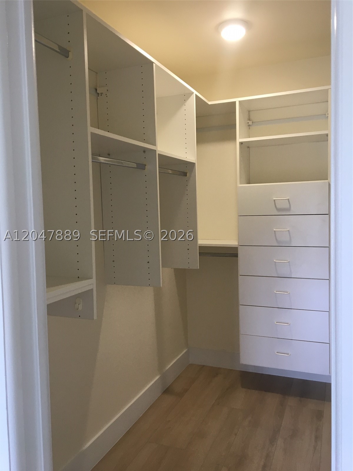 5700 Collins Ave 6j Property Photo 28