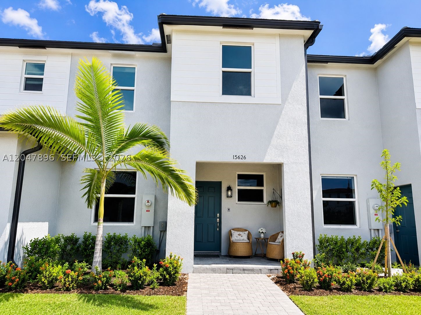 A12047896 Property Photo 1