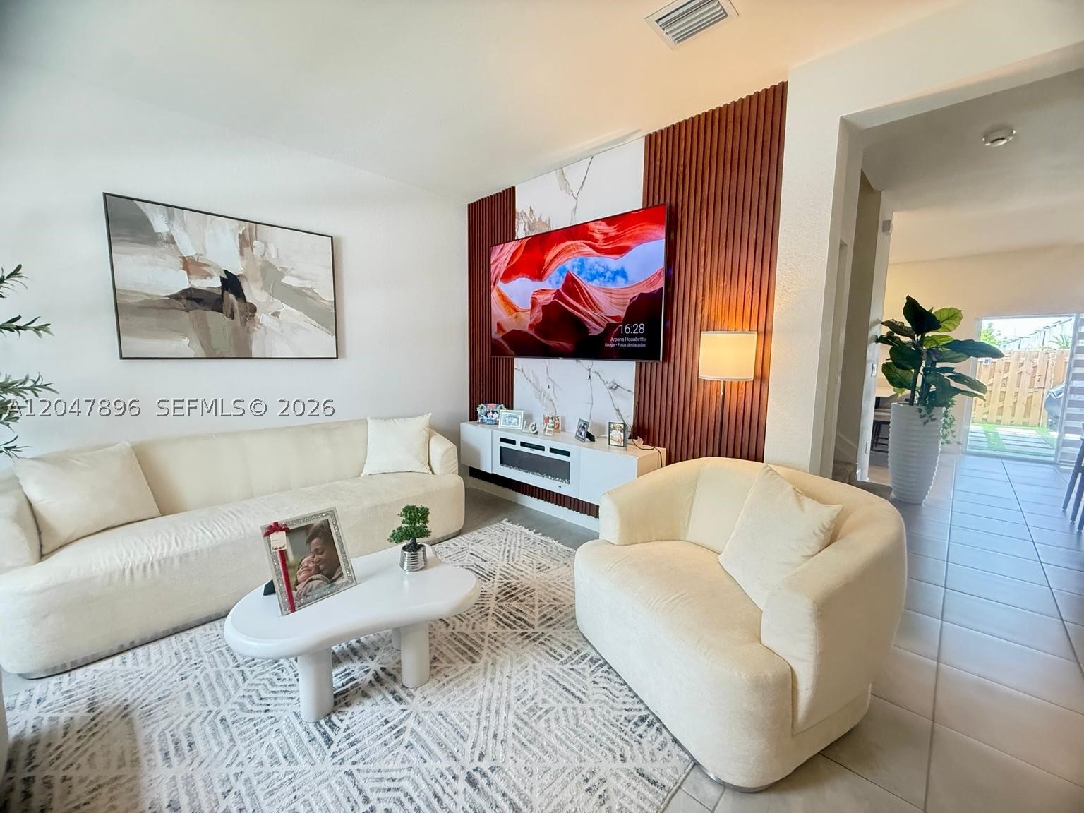 A12047896 Property Photo 2