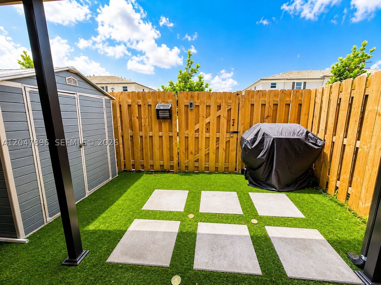 A12047896 Property Photo 7