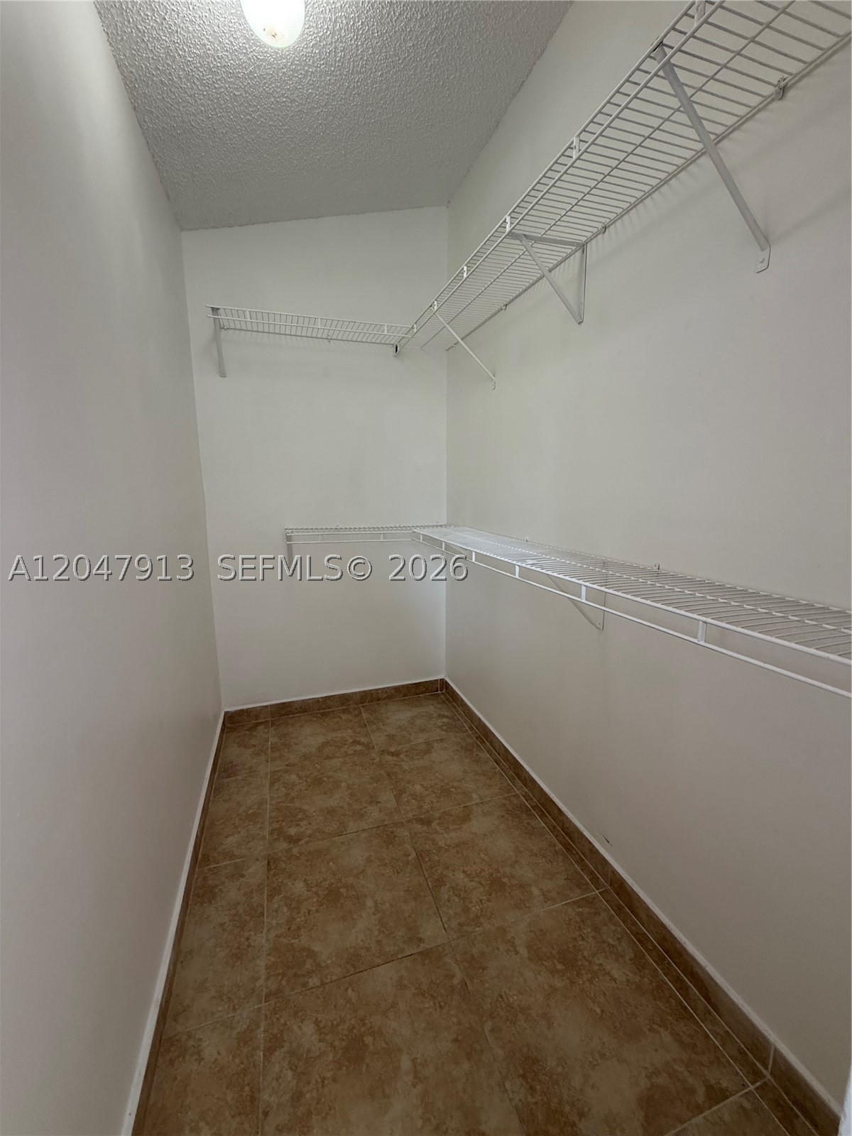 6245 Kendale Lakes Cir 208 Property Photo 20
