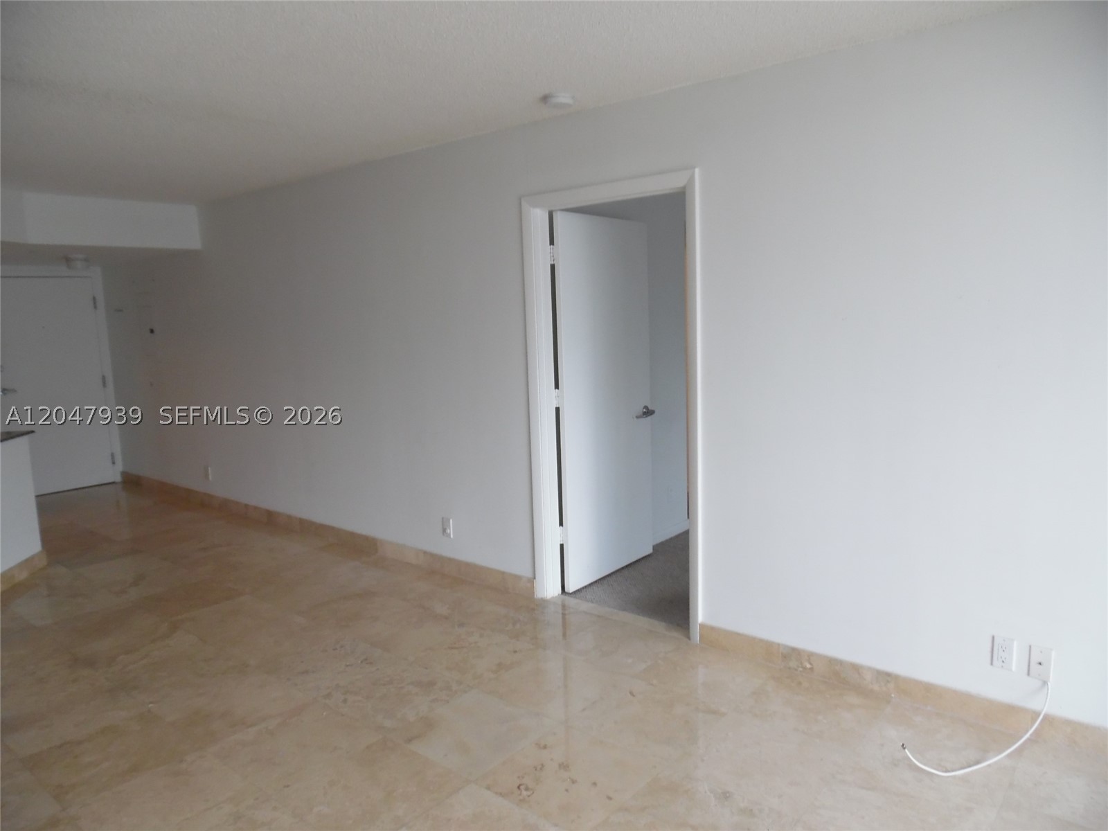 8911 Collins Ave 1102 Property Photo 14