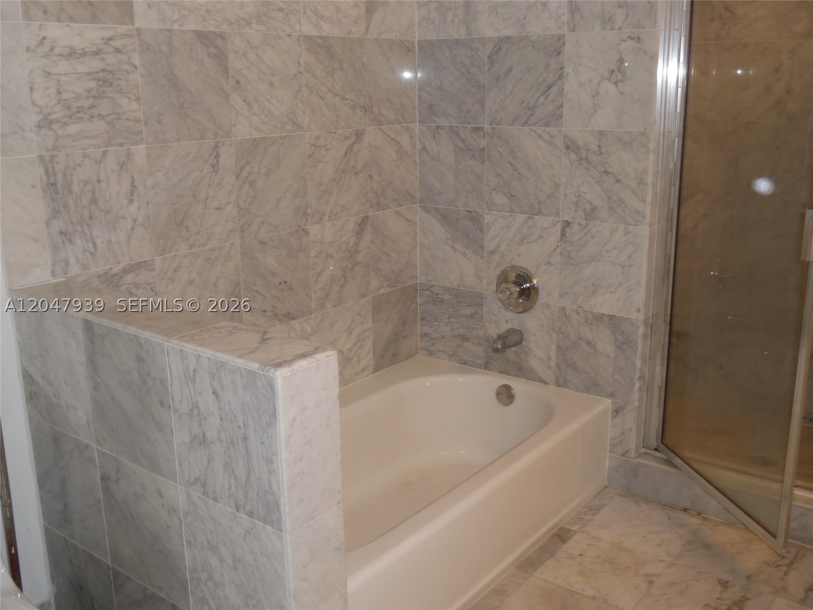 8911 Collins Ave 1102 Property Photo 18