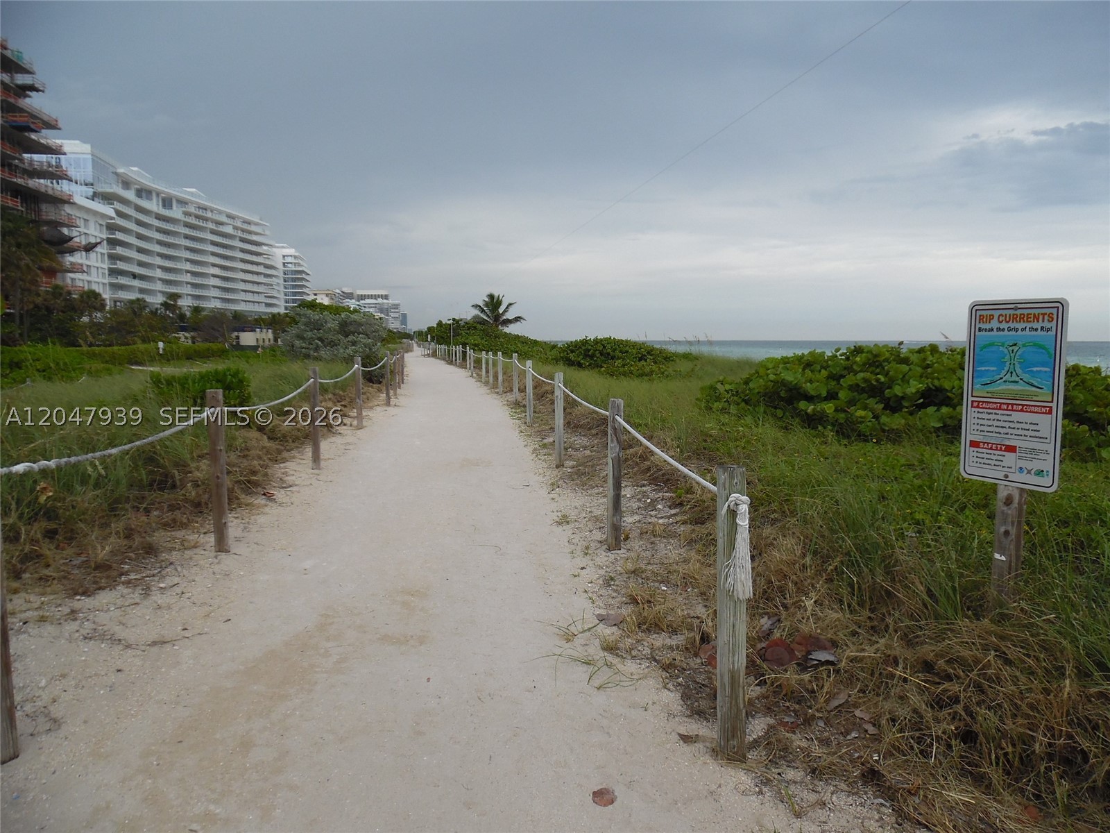 8911 Collins Ave 1102 Property Photo 36