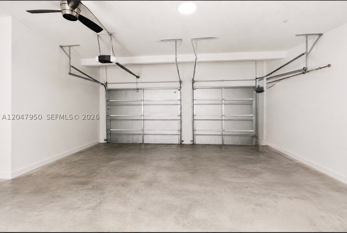 1351 Ne 41st Pl Property Photo 28